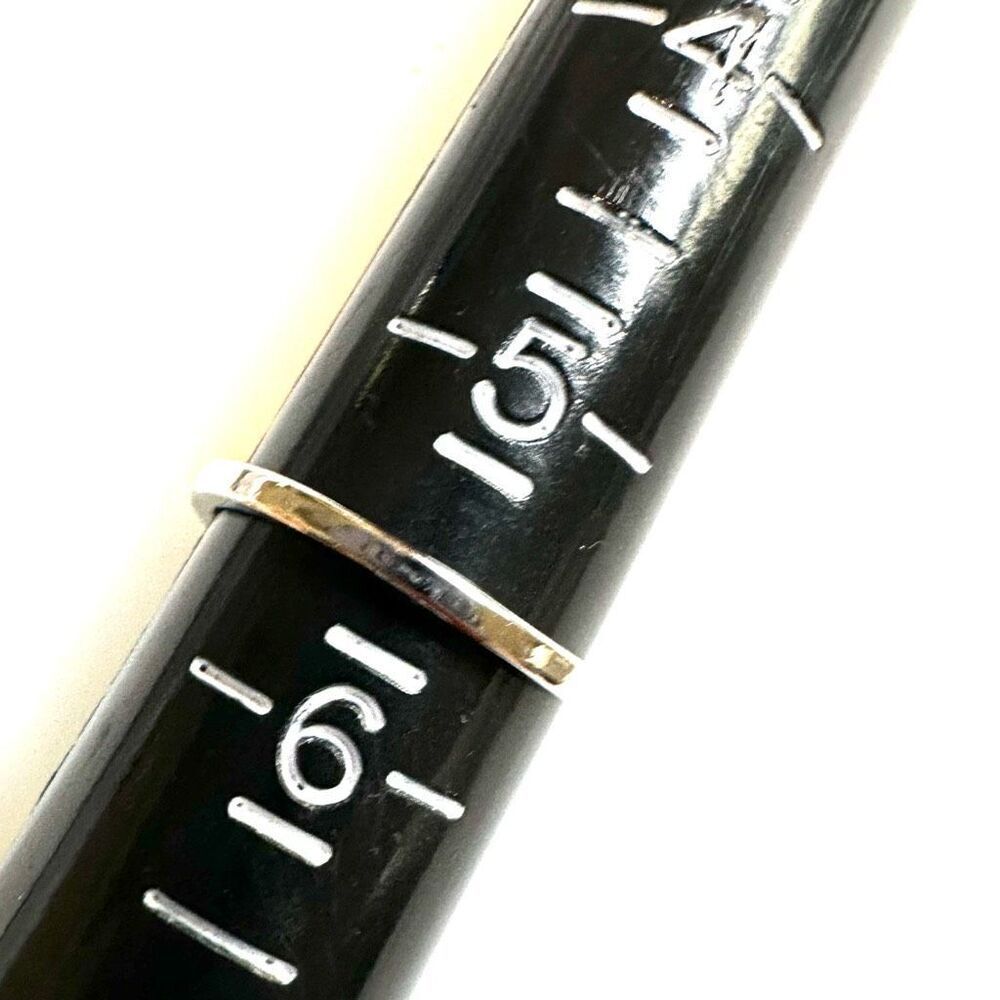 A monogram rhinestone ring - Picture 6 of 6